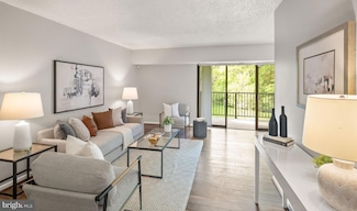 11657 Stoneview Square Unit 97/11C, Reston, VA 20191