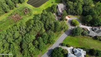 125 Evergreen Dr, Wallace, NC 28466