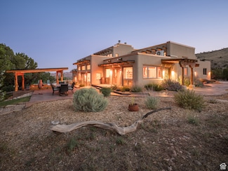 70 Desert Solitaire Rd, Moab, UT 84532