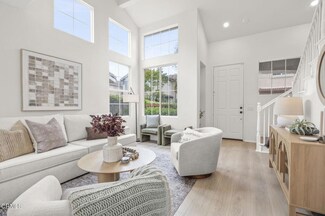 148 Potawatomi St, Ventura, CA 93001