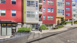 1310 N Lucas Place Unit 302, Seattle, WA 98103