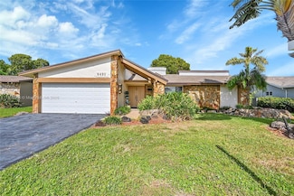 9421 NW 46th Ct, Sunrise, FL 33351