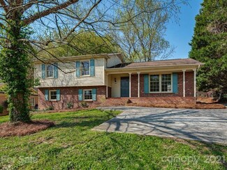 2924 Archdale Dr, Charlotte, NC 28210