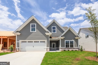 390 Redhaven Dr, Senoia, GA 30276