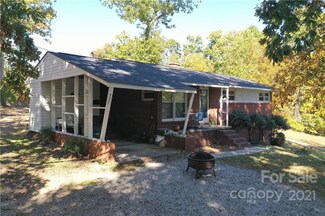 327 Breslin St, Wadesboro, NC 28170