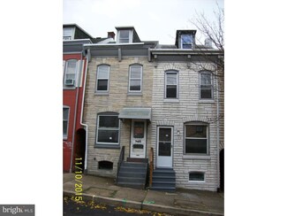 1138 Oley St, Reading, PA 19604