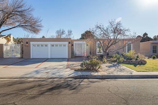 7504 Vista Del Arroyo Ave NE, Albuquerque, NM 87109
