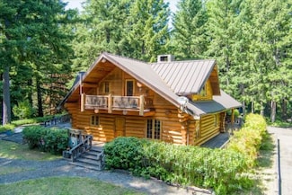 14361 Maple Creek Rd, Korbel, CA 95550