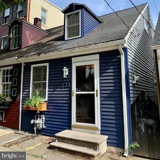 231 E Chestnut St, Lancaster, PA 17602