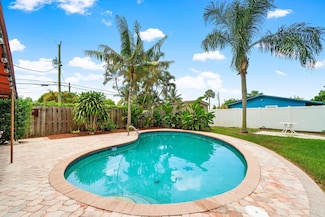 6679 Rigger Rd, Atlantis, FL 33462