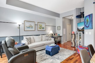500 E Grant St Unit 206, Minneapolis, MN 55404