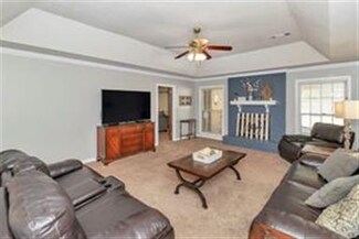 2034 Bowen Dr, Montgomery, AL 36106