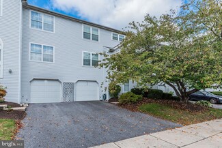 6229 Spring Knoll Dr, Harrisburg, PA 17111
