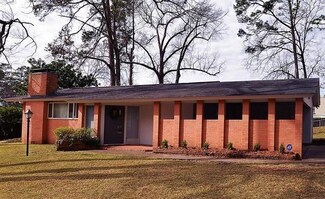 4812 Camellia Ln, Shreveport, LA 71106