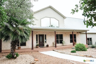 211 Cambridge Dr, New Braunfels, TX 78132