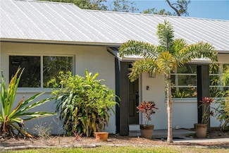 5870 Star Grass Ln, Naples, FL 34116