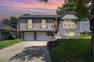 1764 Promontory Dr, Florence, KY 41042