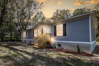 159 Bishopville Rd, Saint George, SC 29477