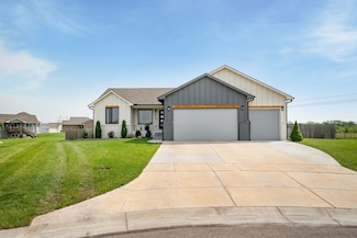 2418 E Velvet Leaf Ct, Andover, KS 67002