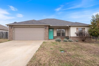 32 Dunwood Dr, Greenbrier, AR 72058