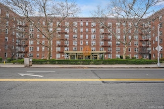 5930 108th St Unit 4P, Corona, NY 11368