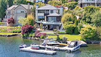 8002 Avalon Place, Mercer Island, WA 98040