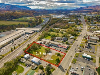 2730 W Main St, Salem, VA 24153