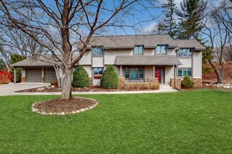 235 W Kraft Rd, Saint Paul, MN 55118