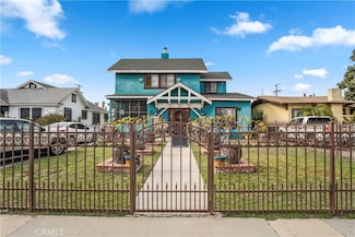 4611 S Gramercy Place, Los Angeles, CA 90062