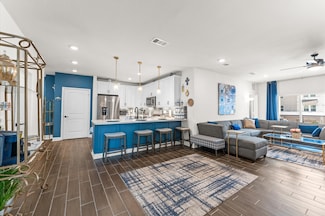 6804 Westview Dr Unit 2207, Houston, TX 77055