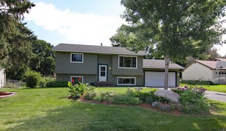 8046 Corey Path, Inver Grove Heights, MN 55076