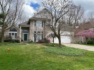 38049 Lantern Hill Ct, Farmington Hills, MI 48331