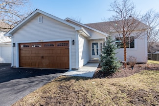 3737 Keith Ave, Gurnee, IL 60031