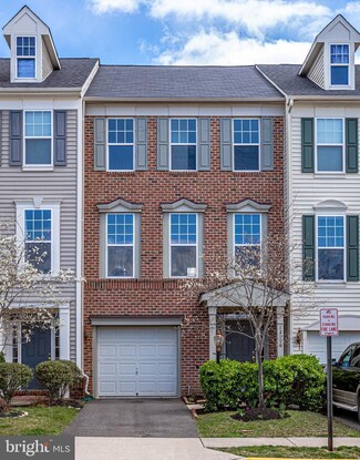 12006 Dawn Falls Way, Bristow, VA 20136