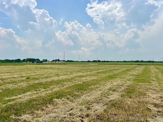 3 Haney Ann Ln, Kingston, OK 73439