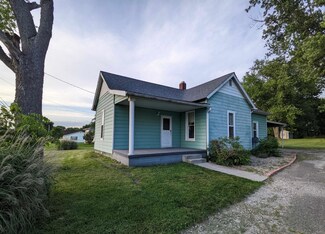 6 Edwardsport Rd, Washington, IN 47501