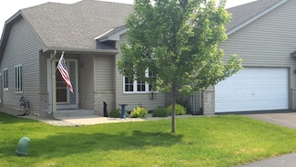 23043 Arrowhead St NW, Saint Francis, MN 55070