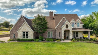 381 Creek Bend Dr, Aledo, TX 76008
