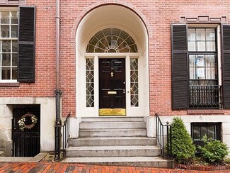 14 Chestnut St Unit 4, Boston, MA 02108