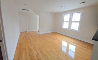 817 Avenue C Unit 3, Bayonne, NJ 07002