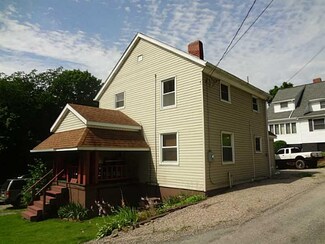 128 Pershing Blvd, NeMacOlin, PA 15351