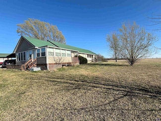 1175 Quail Rd, Burlington, KS 66839