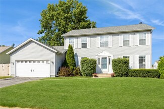 4080 Willowood Ave, Marion, IA 52302