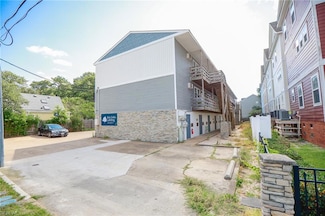 9530 3rd Bay St Unit 4, Norfolk, VA 23518