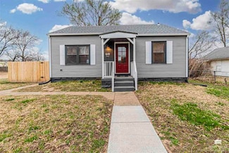 610 W 5th St, Junction City, KS 66441