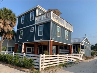 103 3rd Ave, Saint Pete Beach, FL 33706