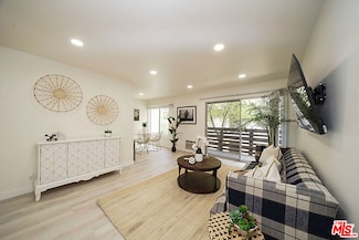 525 S Ardmore Ave Unit 232, Los Angeles, CA 90020
