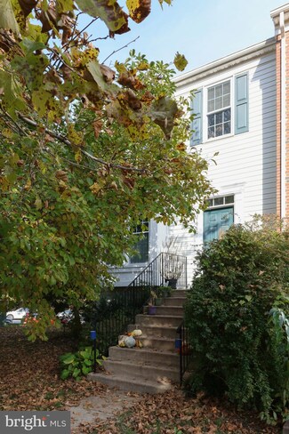 21960 Box Car Square, Sterling, VA 20166