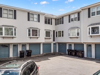 30 Angle St Unit 18, Lowell, MA 01851