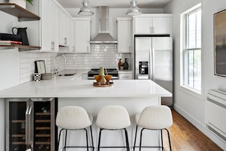 9 W Cedar St Unit 1, Boston, MA 02119